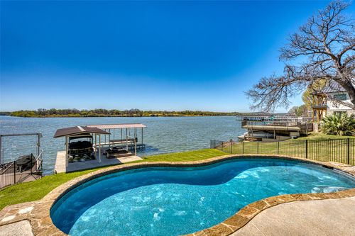 517 Reynolds St, Kingsland, TX, 78639-5900 | Card Image