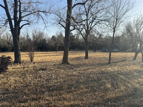 901 N Cimarron Rd, Tuttle, OK, 73089-9121 | Card Image