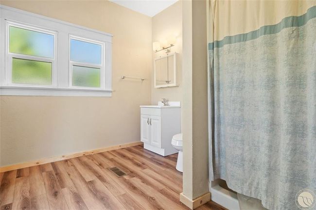 1115 1 St St W, House other with 3 bedrooms, 3 bathrooms and null parking in Roundup MT | Image 14