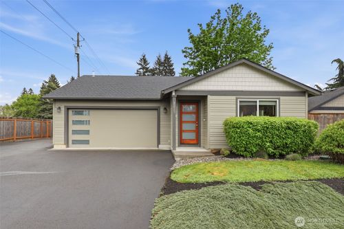 2215 Ne 88th St, Vancouver, WA, 98665-9709 | Card Image