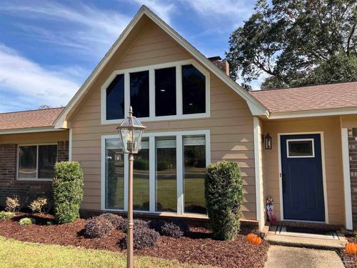 6068 S Gulf Mnr, Pensacola, FL, 32526-1575 | Card Image