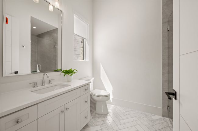 All Ensuite Bathrooms | Image 27