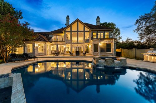 2819 Cliff Pt, Spicewood, TX, 78669-3052 | Card Image