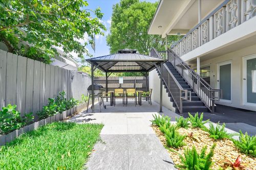 9-1638 Plunkett Street, Hollywood, FL, 33020 | Card Image
