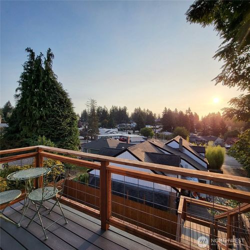445 Buena Vista Ave, Fircrest, WA, 98466-7036 | Card Image