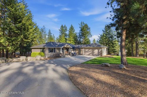 6910 N Harvard Rd, Newman Lake, WA, 99025-9415 | Card Image