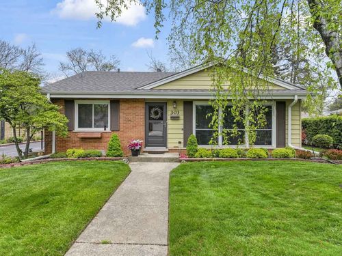 3N303 N Emroy Avenue, Elmhurst, IL, 60126 | Card Image