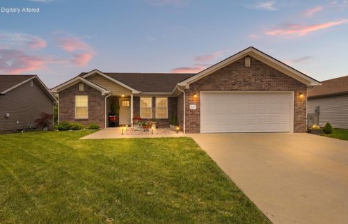 437 Middle Creek Way, Berea, KY, 40403-8696 | Card Image