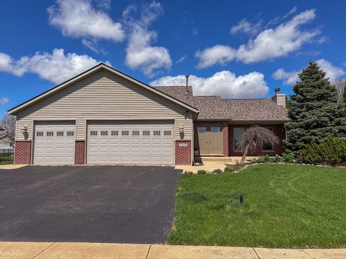 2535 Mary St, Belvidere, IL, 61008-7169 | Card Image