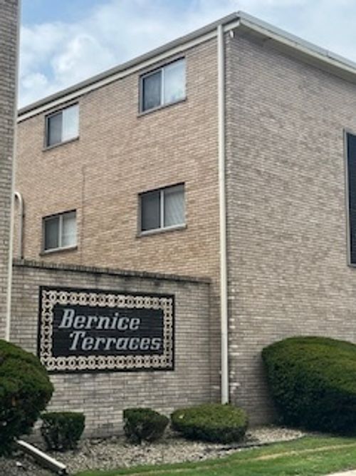 apt-6-3127 Bernice Rd, Lansing, IL, 60438-1686 | Card Image