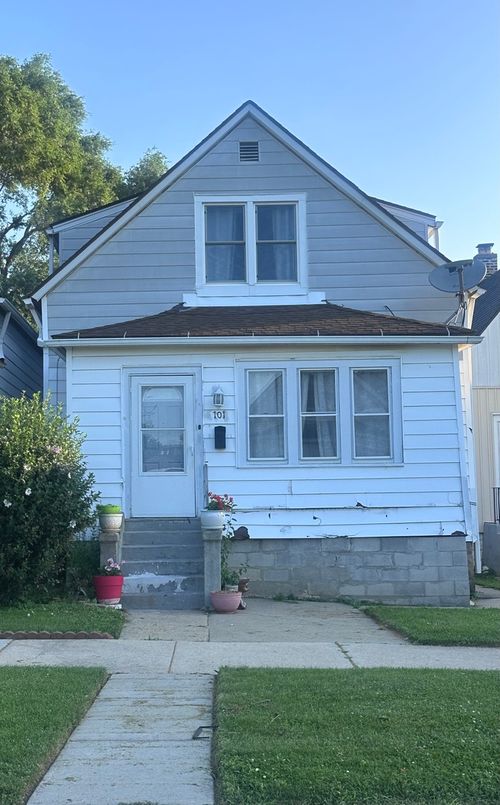 2-101 23rd St, Chicago Heights, IL, 60411-4201 | Card Image