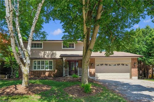 46 Rickson Ave, Guelph, ON, N1G2X1 | Card Image
