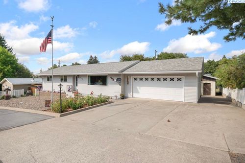 420 E Union St, Palouse, WA, 99161-9689 | Card Image