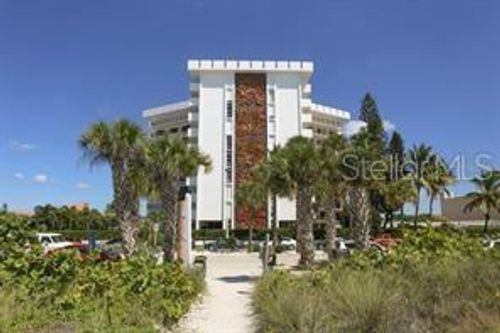 apt-64-101 Benjamin Franklin Dr, SARASOTA, FL, 34236-1239 | Card Image
