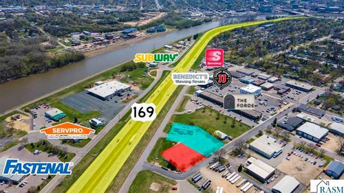 1123 Range St, North Mankato, MN, 56003-2214 | Card Image