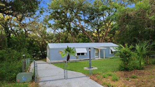 403 Acorn Cir, FRUITLAND PARK, FL, 34731-4125 | Card Image