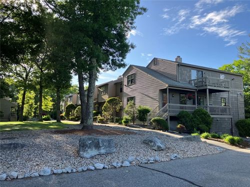2709 Pinewood Drive, Smithfield, RI, 02917 | Card Image