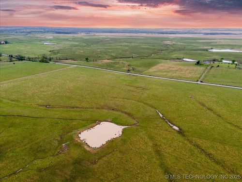 38 E 210 Rd, Vinita, OK, 74301 | Card Image