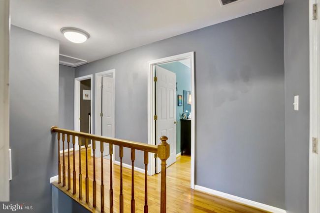 8518 Chase Glen Cir, House other with 5 bedrooms, 4 bathrooms and null parking in FAIRFAX STATION VA | Image 15