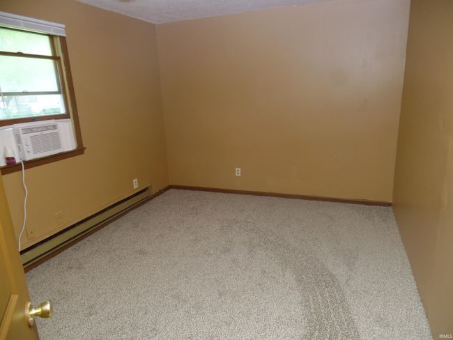 195 W Minella St, House other with 2 bedrooms, 1 bathrooms and null parking in Lyons IN | Image 8