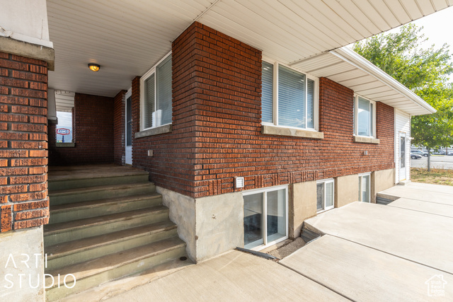 Wall Ave, Ogden, UT 84401