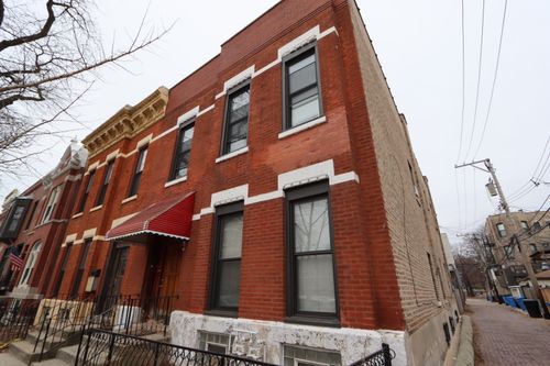 1347 Flournoy St, Chicago, IL, 60607-3313 | Card Image