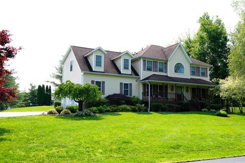 7 Victorian Ct, Milton, NY, 12547-5328 | Card Image