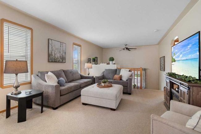 260 Deschner Close, House other with 5 bedrooms, 2 bathrooms and 2 parking in Red Deer AB | Image 17