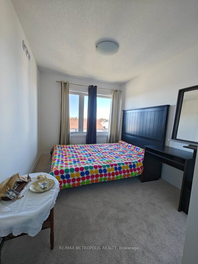 6 Lily Lane, Condo with 3 bedrooms, 3 bathrooms and 1 parking in Guelph ON | Image 12
