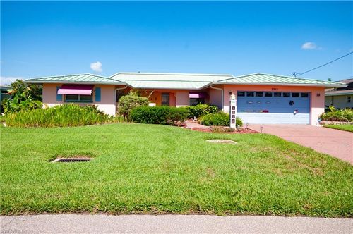 3332 Se 19th Ave, CAPE CORAL, FL, 33904-4411 | Card Image