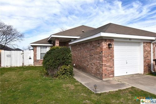 513 Deloris Dr, Killeen, TX, 76542-3893 | Card Image