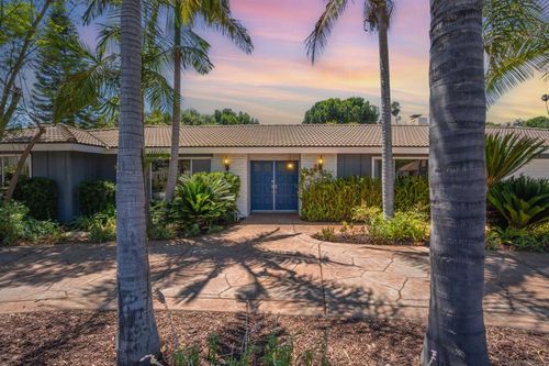 1637 Encino Dr, Escondido, CA, 92025-6320 | Card Image