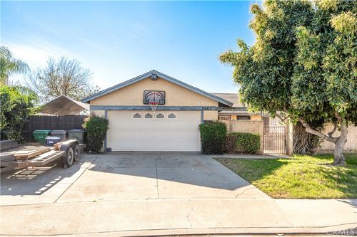 5963 Rosario St, Chino, CA, 91710-4516 | Card Image