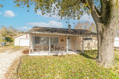 Front view of home and detached garage | Image 2