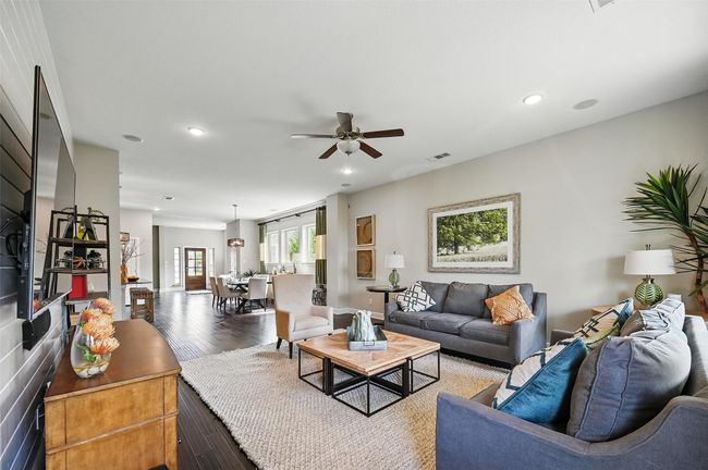 1605 Cedar Crest Dr, House other with 4 bedrooms, 2 bathrooms and null parking in Forney TX | Image 5