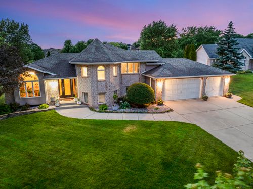 9102 Maplewood St, Saint John, IN, 46373 | Card Image
