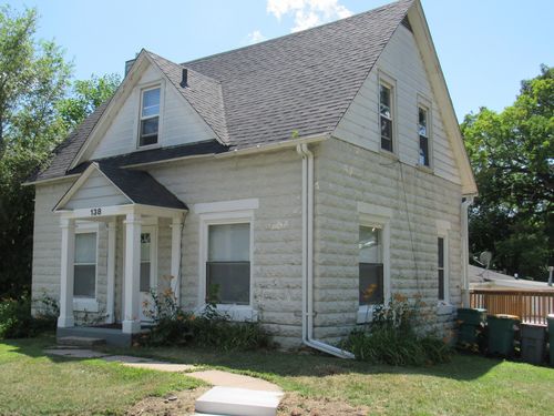 138 Cora Ave, Fox Lake, IL, 60020-1335 | Card Image