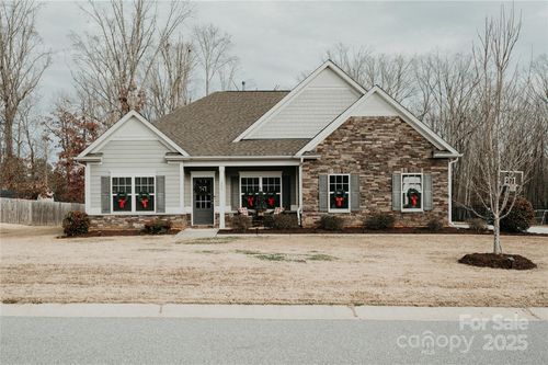155 Autumn Mist Rd, Statesville, NC, 28677-8004 | Card Image
