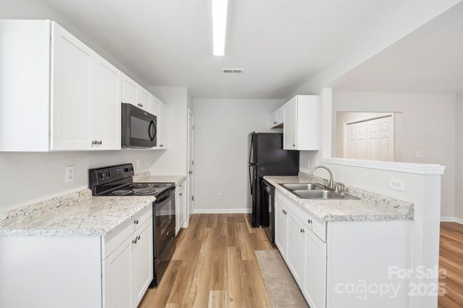 5375 Eneida Sue Dr, Townhouse with 3 bedrooms, 3 bathrooms and null parking in Charlotte NC | Image 13