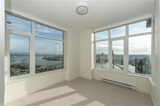 1703 - 188 Agnes Street, Condo with 2 bedrooms, 2 bathrooms and 1 parking in New Westminster BC | Image 1