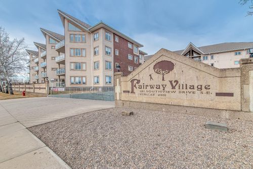 429-1182 Southview Dr Se, Medicine Hat, AB, T1B4L2 | Card Image