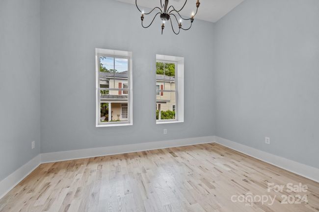 Middle rear bedroom | Image 26