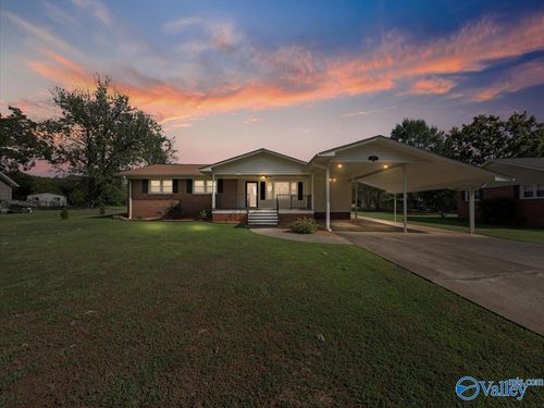 1625 Del Wood Cir, Scottsboro, AL, 35769-4040 | Card Image