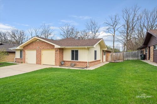 410 Jackson St, Batavia, IL, 60510-2547 | Card Image