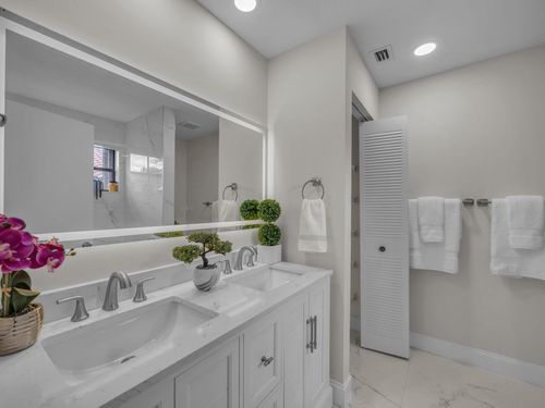1744 Shoreside Cir, Wellington, FL, 33414-8081 | Card Image