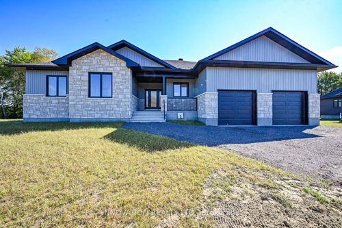 1691 Sharon St, Mountain, ON, K0E1S0 | Card Image