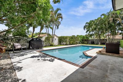 206 Sw 28th Avenue, Townhouse with 2 bedrooms, 2 bathrooms and null parking in Delray Beach FL | Image 3