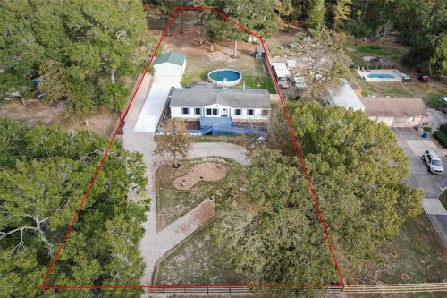 4621 Price Rd, Montgomery, TX, 77316-9115 | Card Image