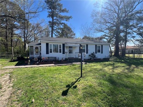 31359 Grants Ln, Carrsville, VA, 23315-3144 | Card Image