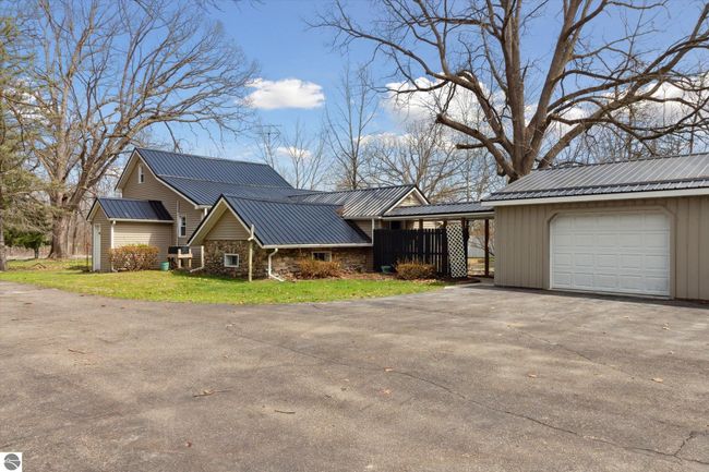 4125 W Harrison Rd, House other with 4 bedrooms, 1 bathrooms and null parking in Alma MI | Image 39